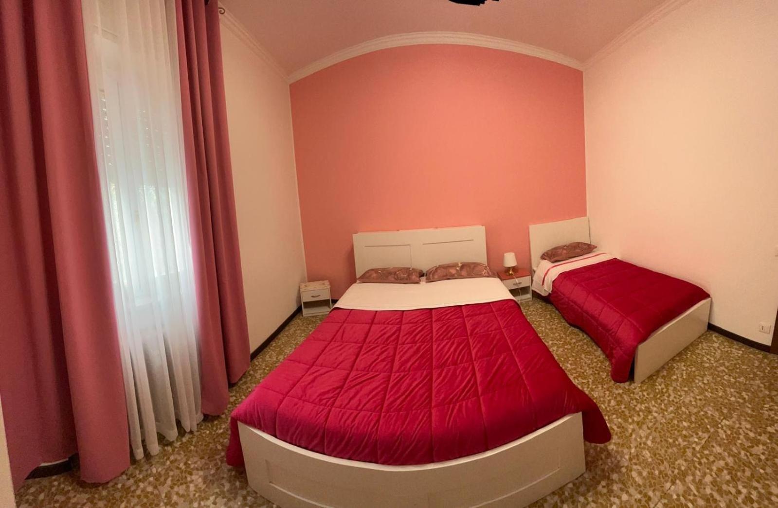Aeroporto Room Bed & Breakfast Azzano San Paolo